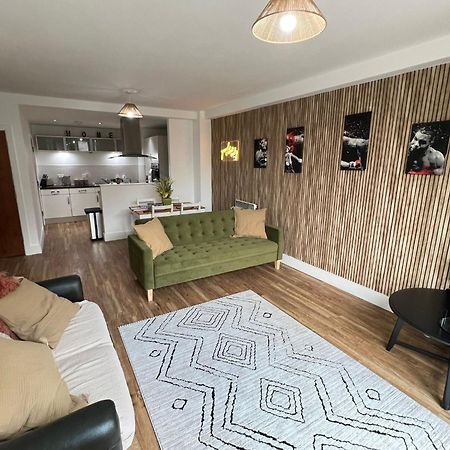 Pleasant Stay Apart Liverpool Buitenkant foto
