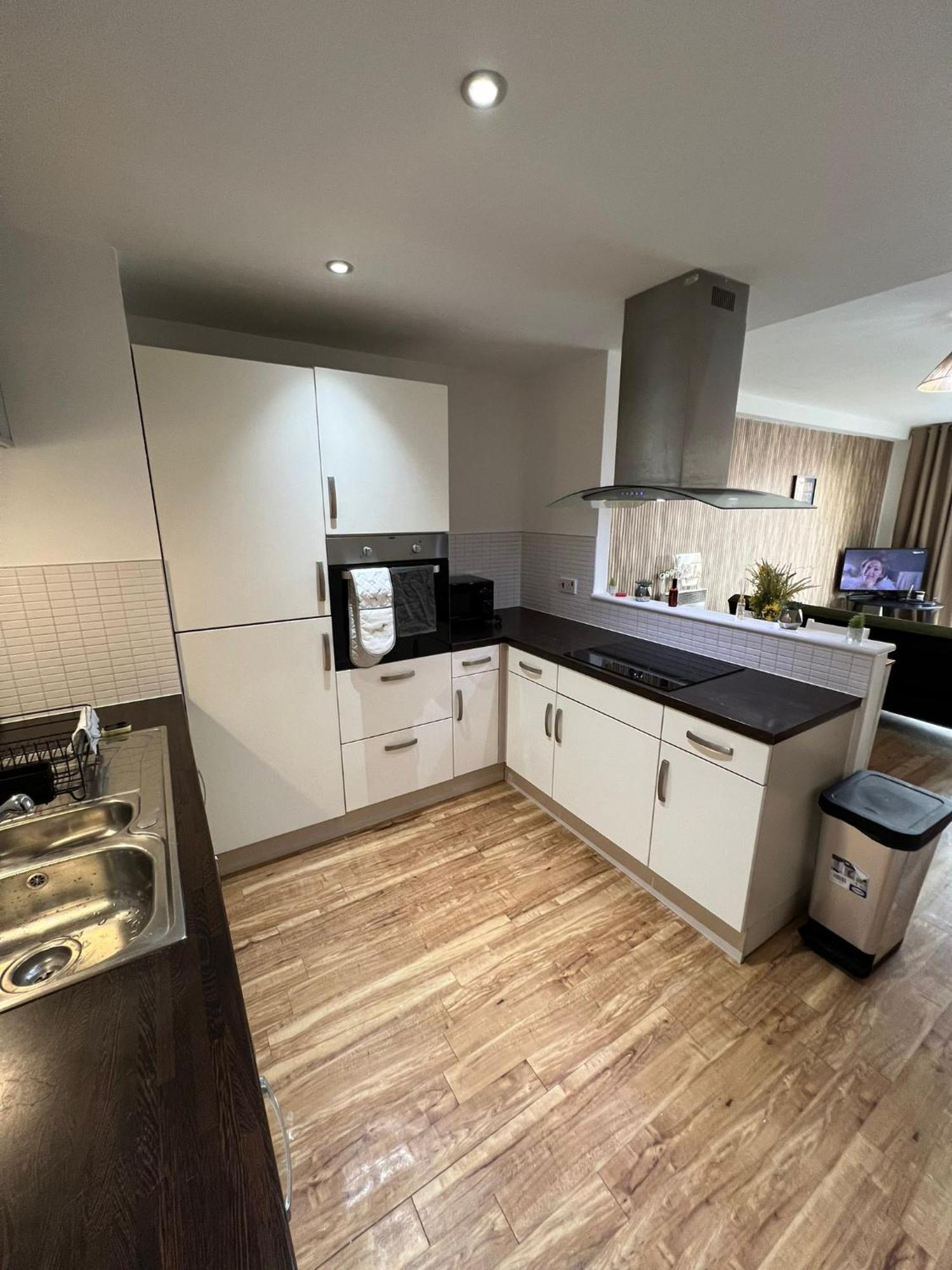 Pleasant Stay Apart Liverpool Buitenkant foto